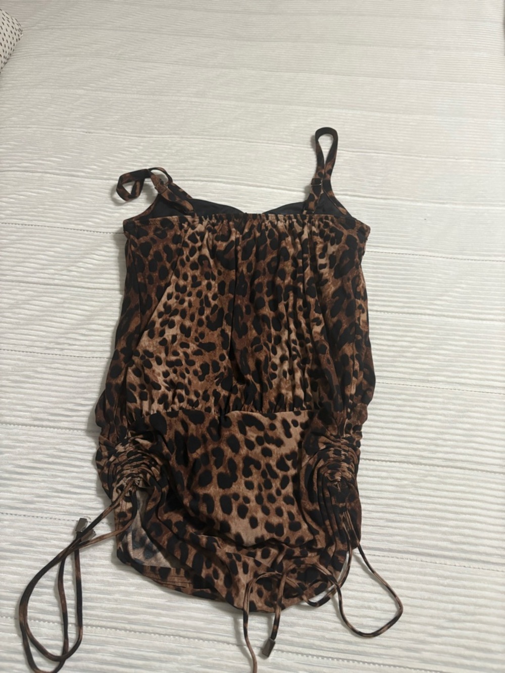 MagicSuit Leopard Print Swimsuit Size 6 - Picture 2 of 5